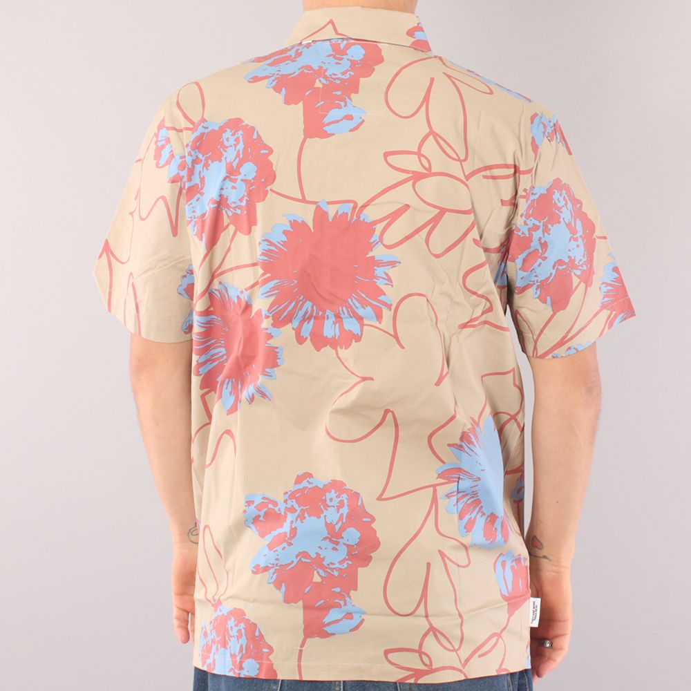 Globe Dreamin' Wild SS Shirt - Dune
