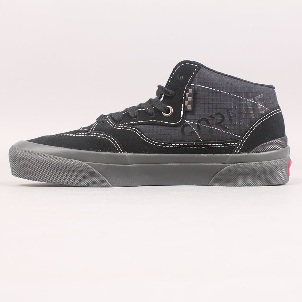 Vans x Goretex Skate Half Cab - Black