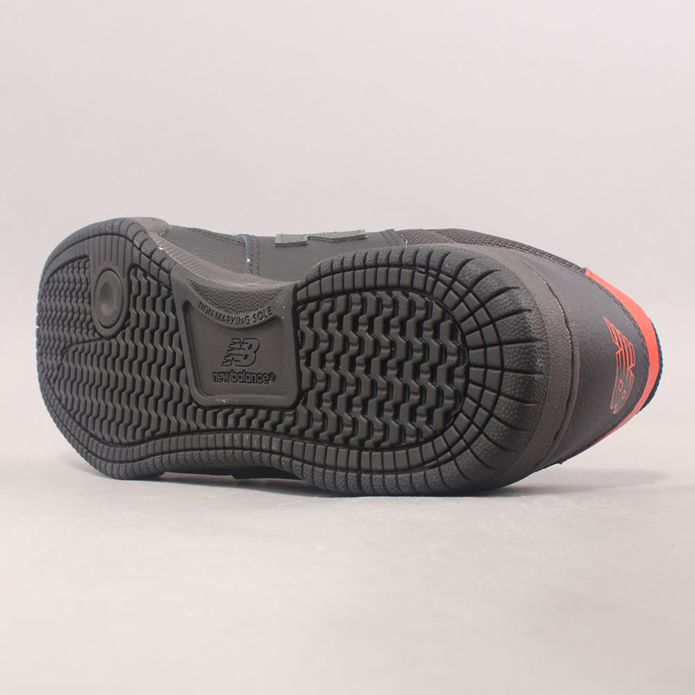 New Balance Numeric Tom Knox NM600 - Black / Black / Red