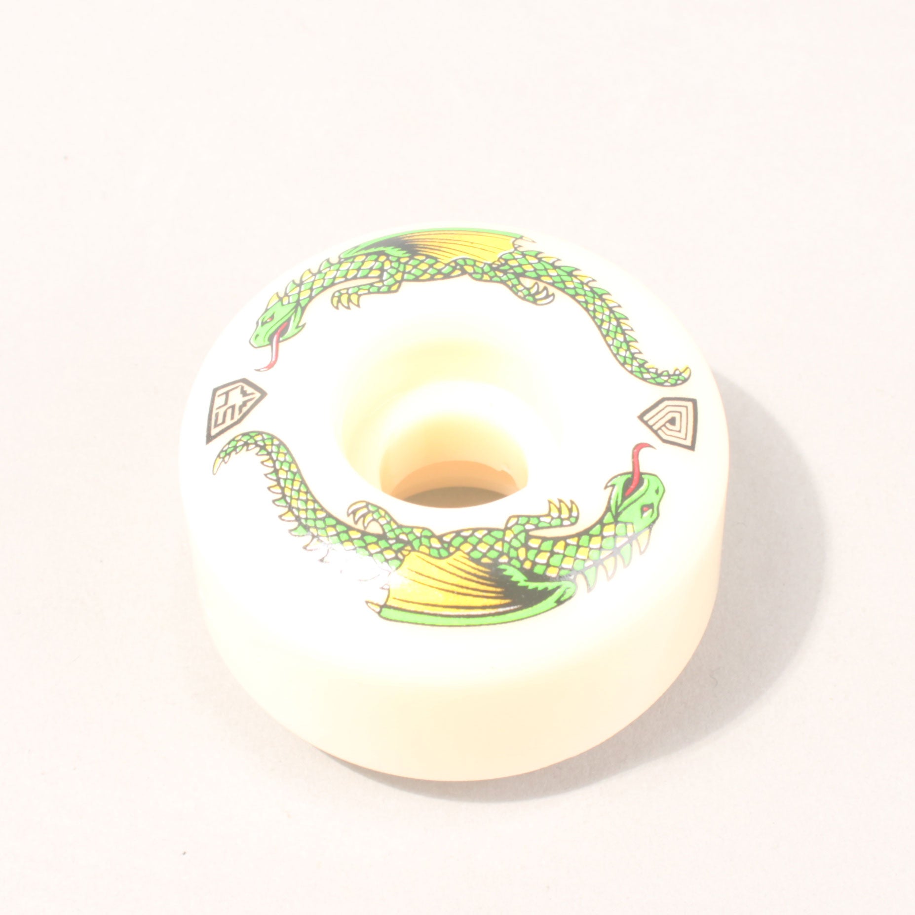 Powell Perelta Dragon Formula White Wheels 93A