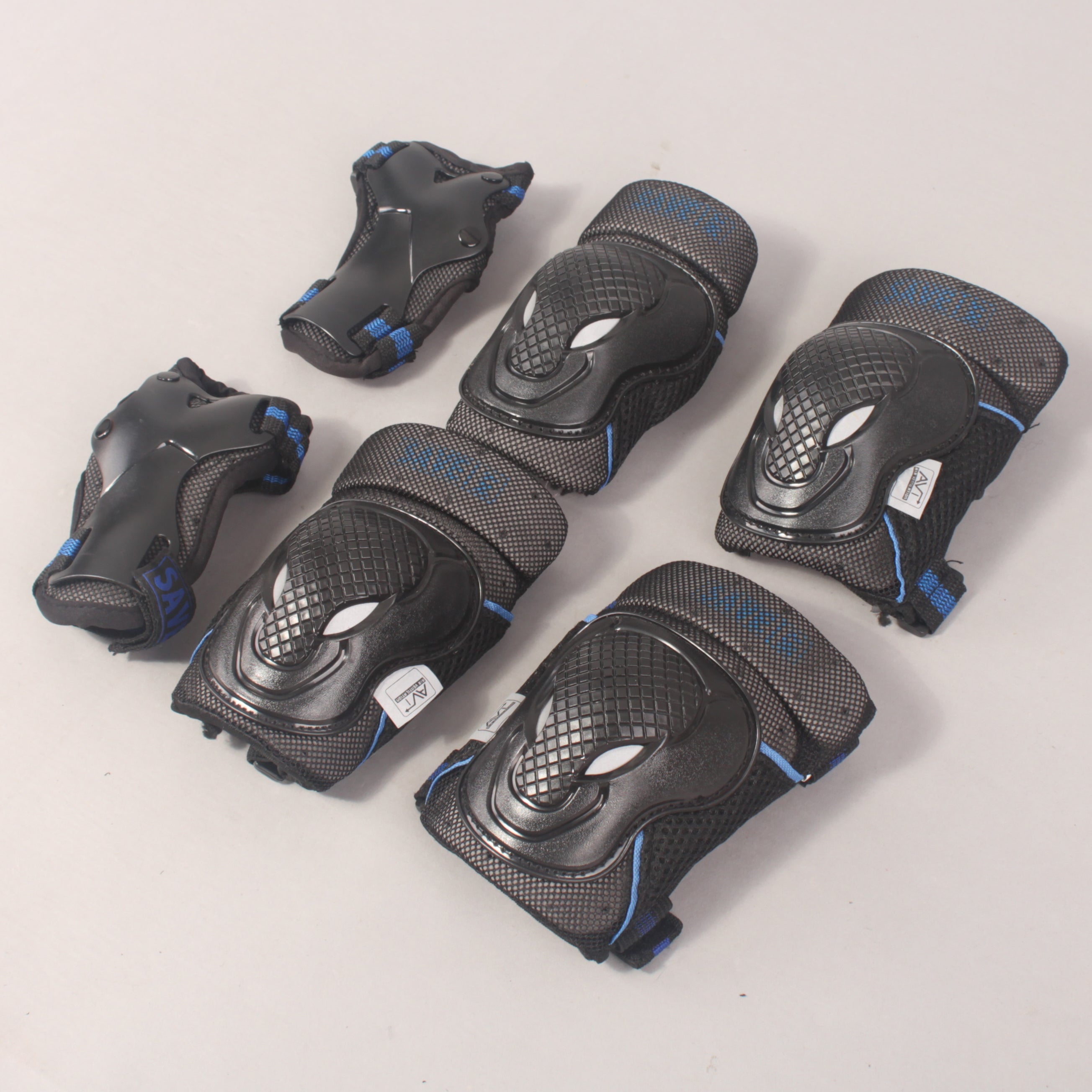 Head Protection Set - Black / Blue
