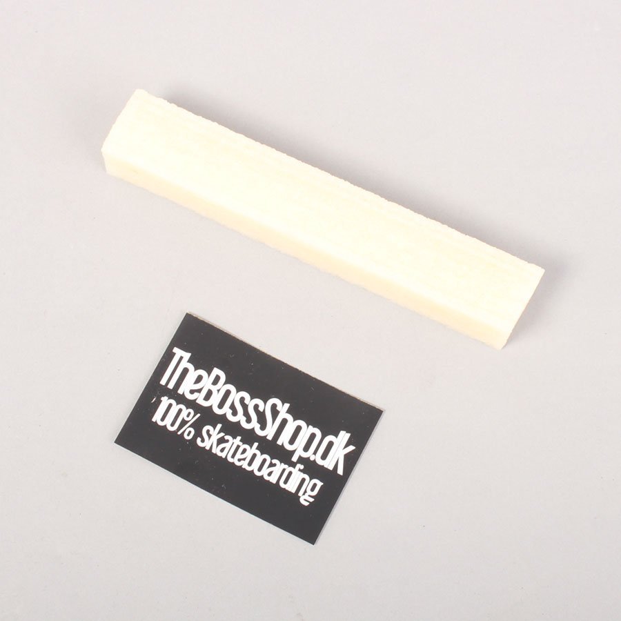 The Boss Griptape Cleaner - White