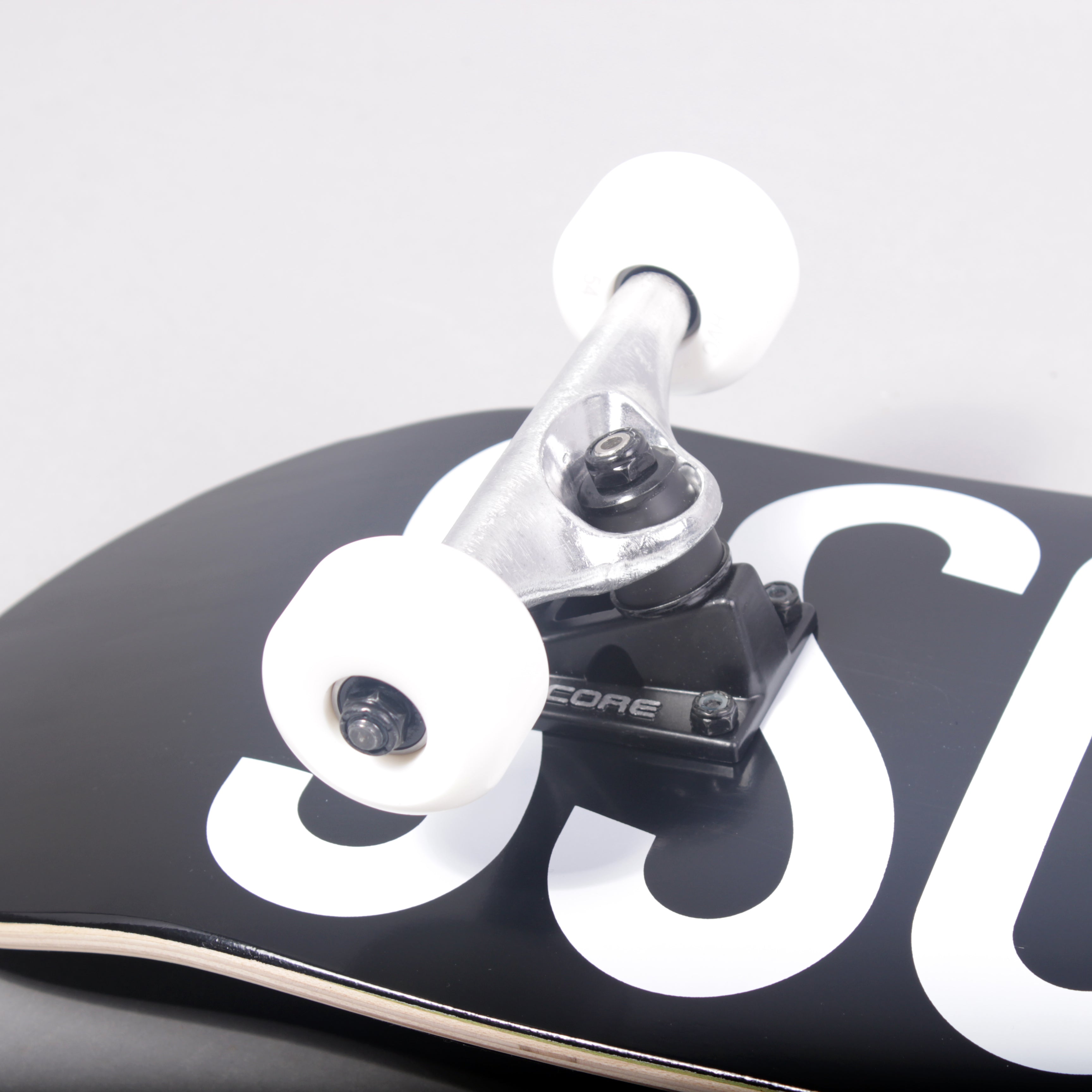 The Boss OG Logo 2009 Reissue Complete Skateboard