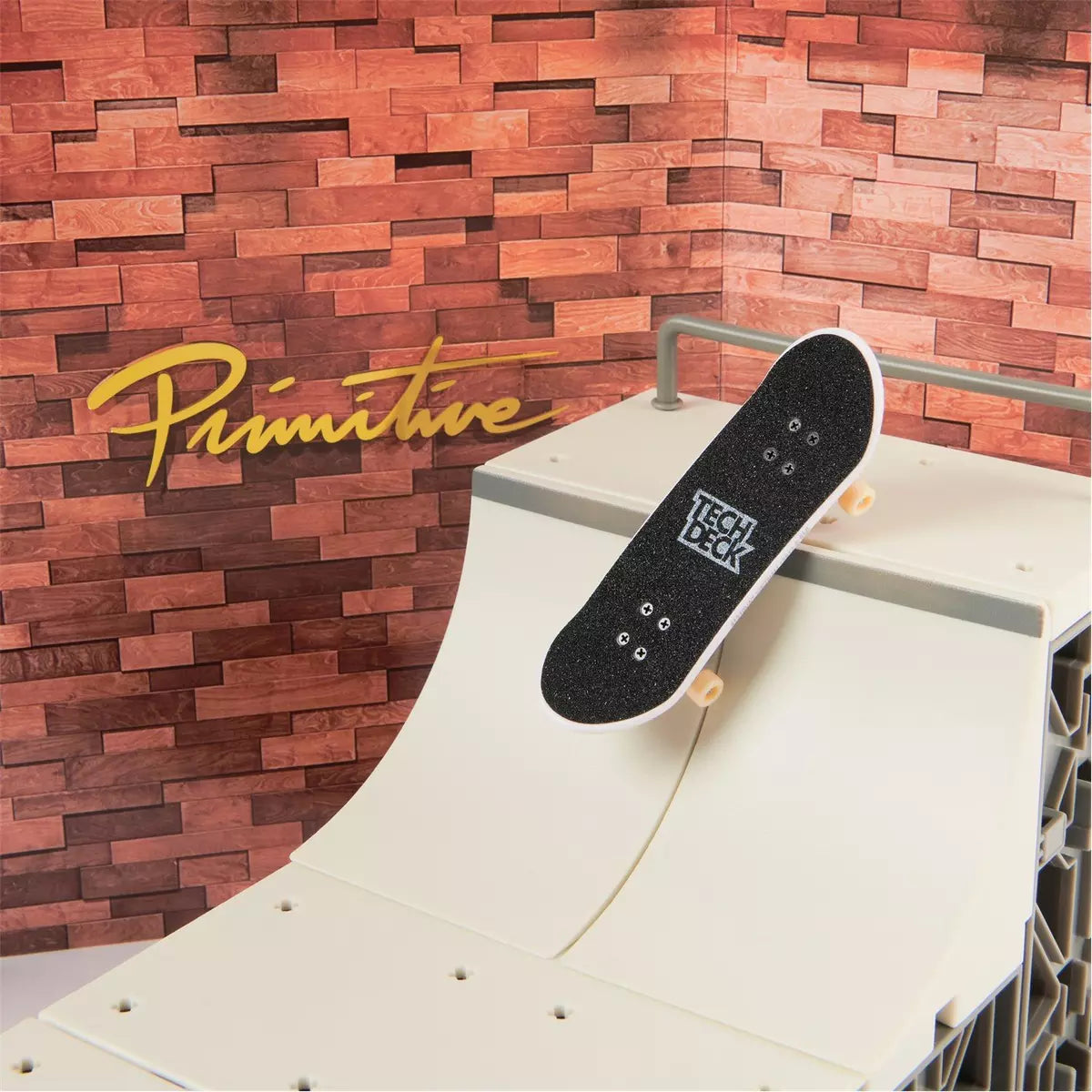 Tech Deck X-Connect Primitive Skate Park Fingerboard Set