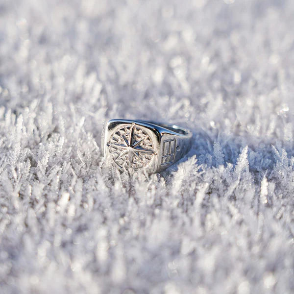 Northern Legacy Compass Signature - Sølvtonet ring