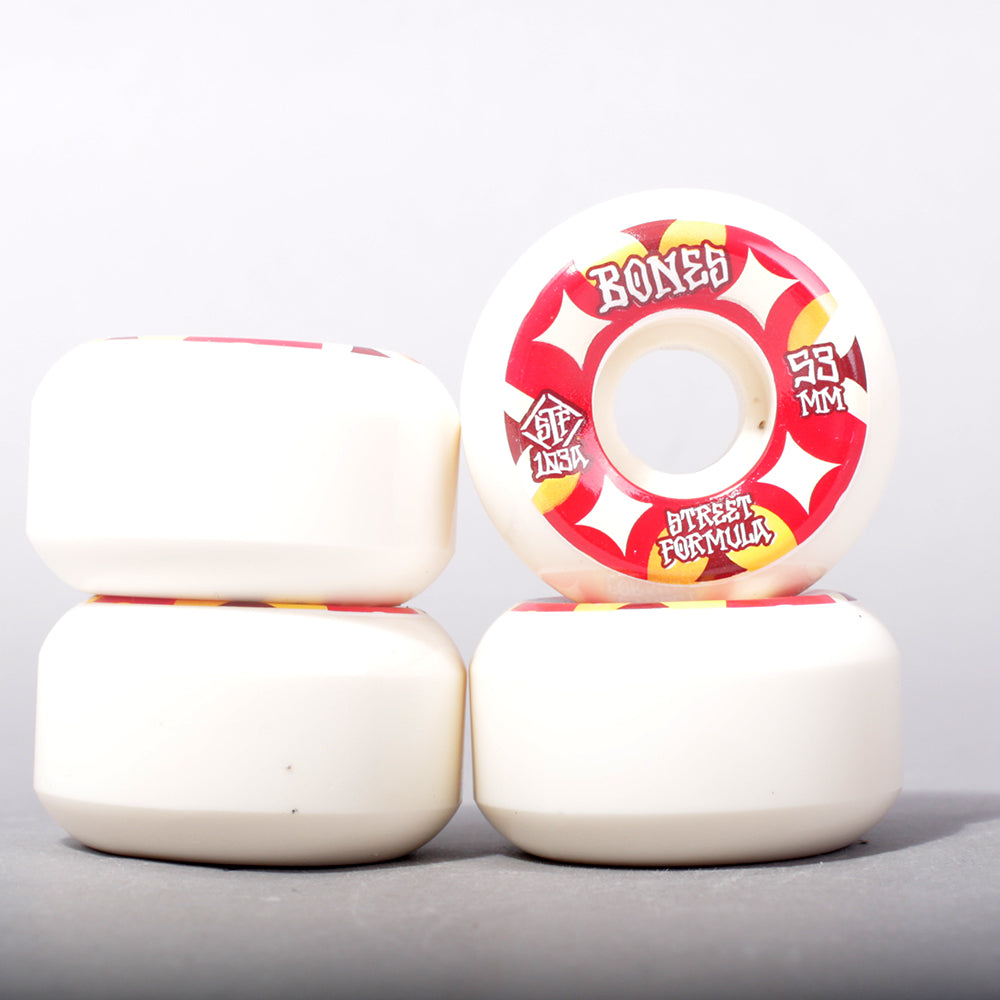 Bones Retros Street Tech V5 Sidecut White Wheels 103A