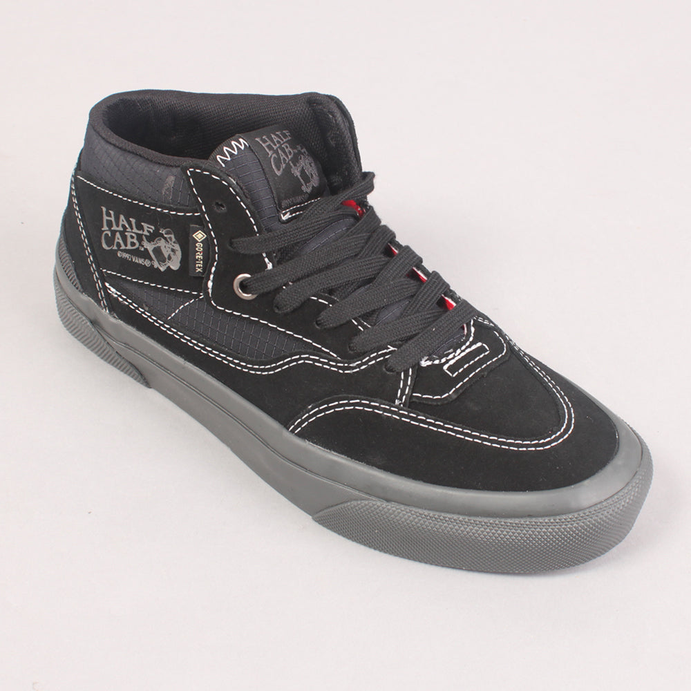 Vans x Goretex Skate Half Cab - Black