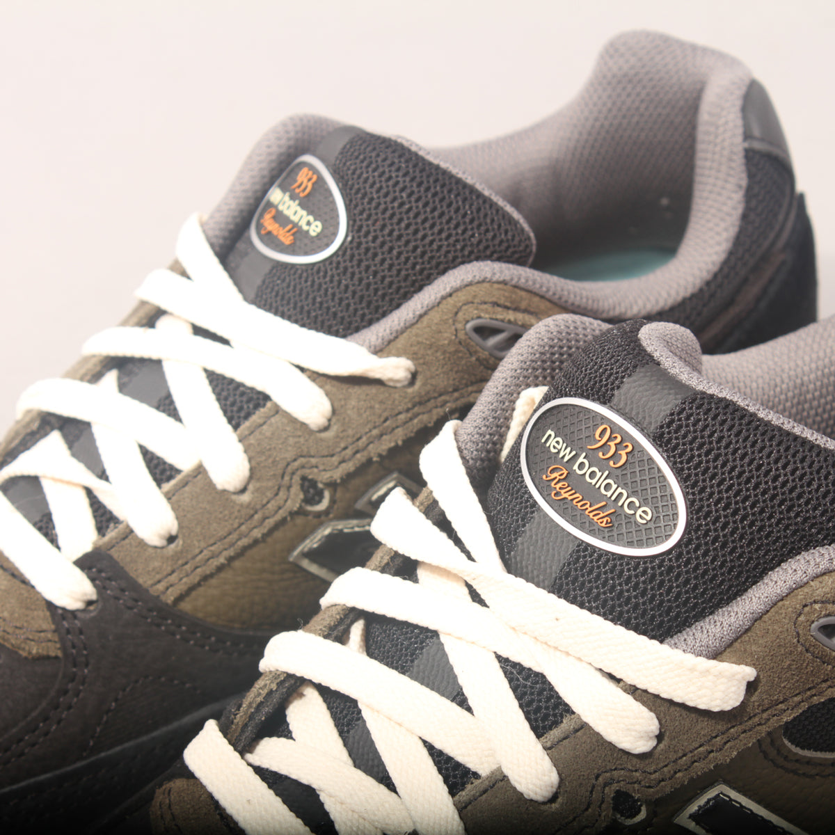 New Balance Numeric NM933 Reynolds  Pro -  Black /Olive